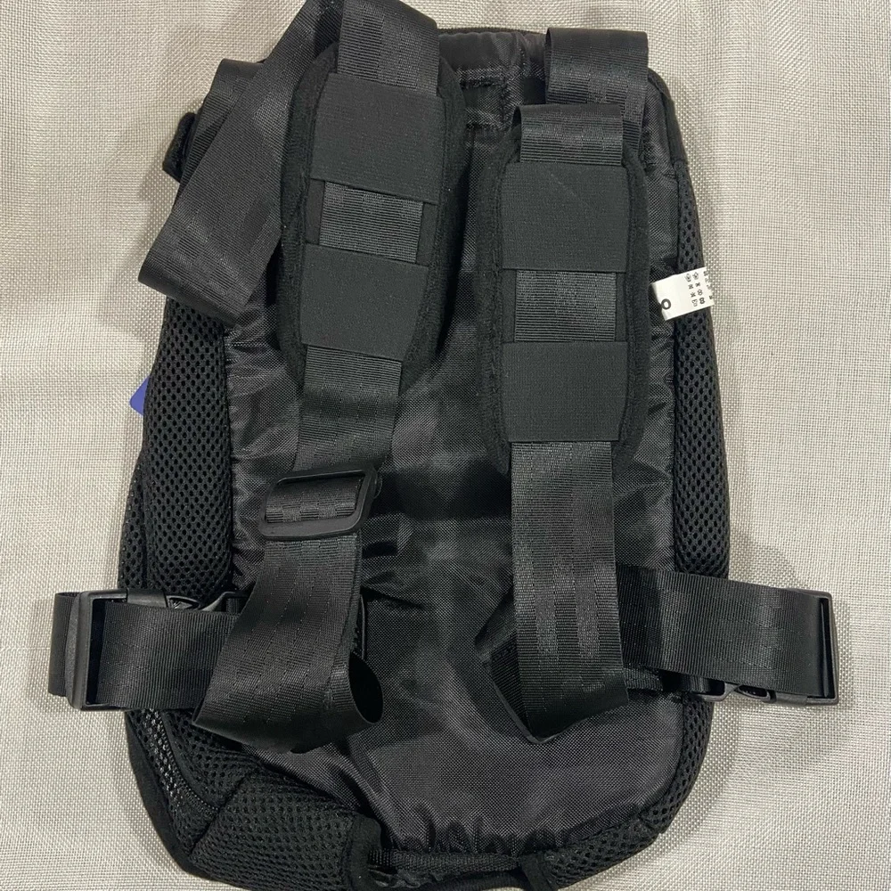 Pawaboo Pet Carrier Adjustable Bag Black Backpack. For Dogs or Cats. Size M